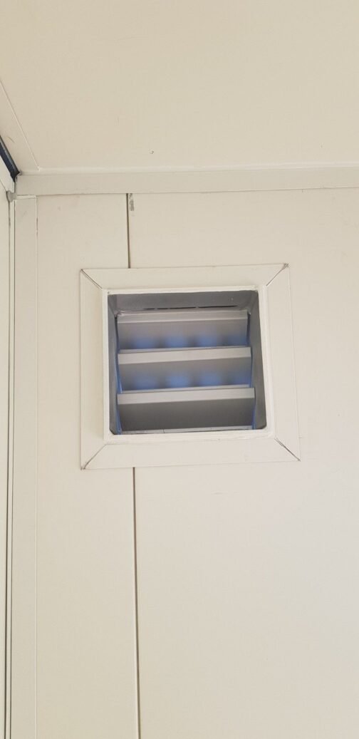 Contenedor BOX montado 20′ Open-Side - immagine 8