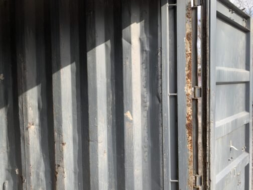 Contenedor marítimo 20 pies / almacenamiento usado x 8′ x 8,5′ de altura - Los sellos de la puerta muestran la luz ** - GRIS - immagine 3