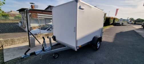 Remolque BORO  - para furgonetas F2513P - Capacidad 750 kg